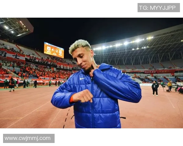 民族足球迎战索尔美洲全力争胜展现团队精神与竞技风采